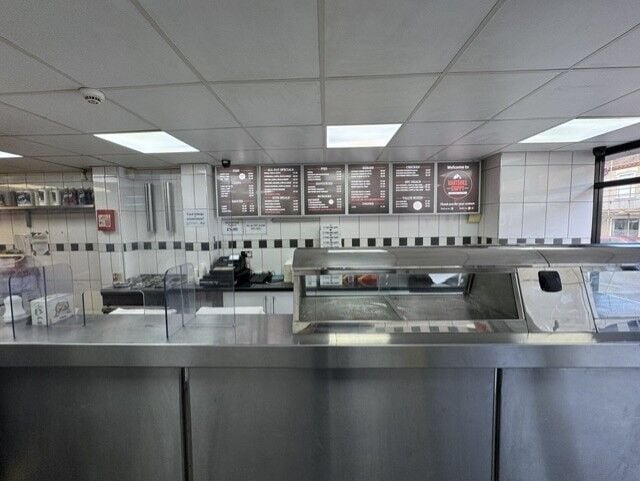 Leasehold Fish & Chip Takeaway Located In Stoke On Trent Photo 10