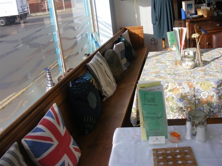 FREEHOLD SEASIDE COFFEE SHOP & DAYTIME RESTAURANT WITH SPACIOUS APARTMENT ON THE NORFOLK COAST Photo 11