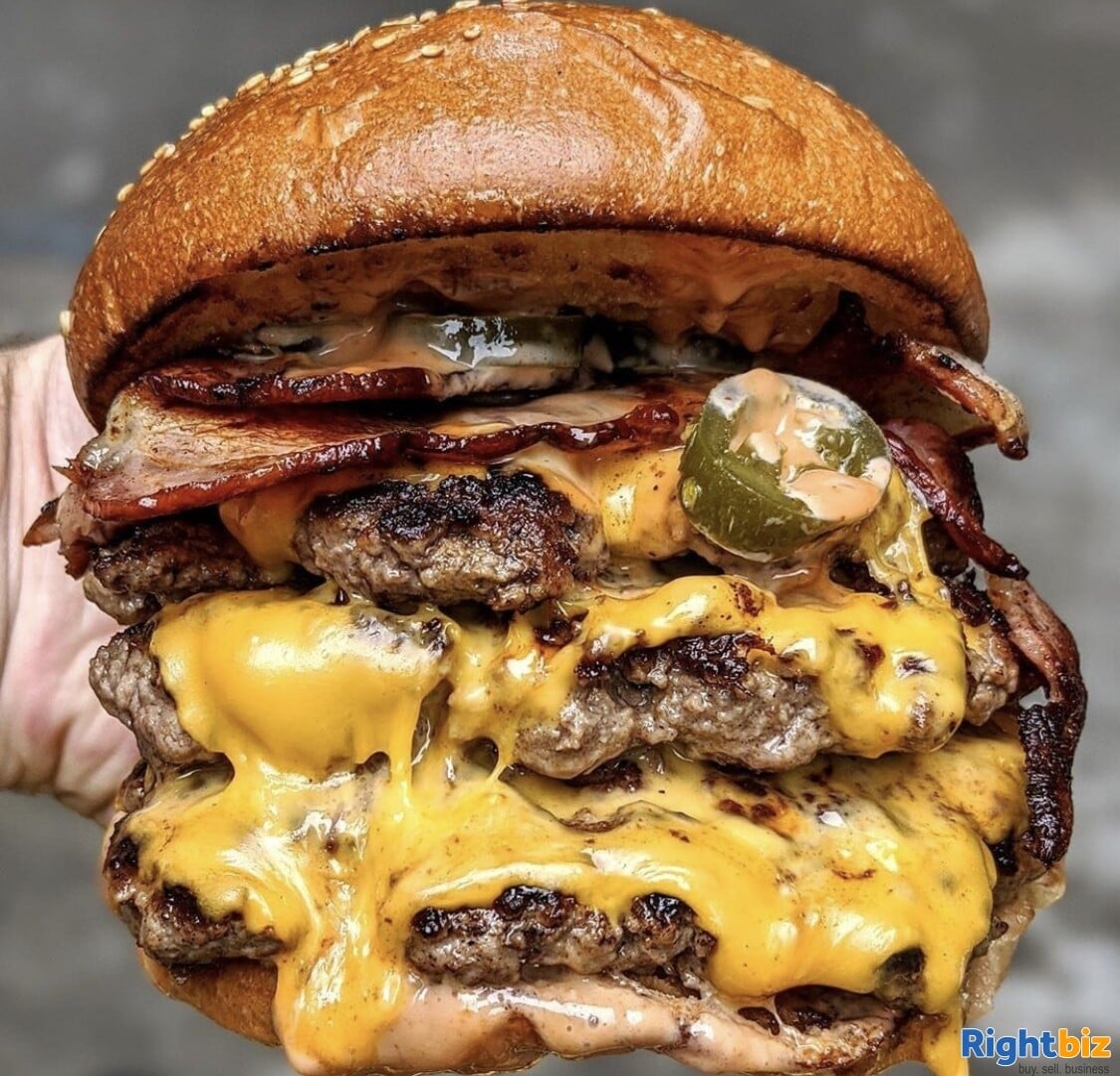 Established burger restaurant in Shrewsbury town centre. Cheap rent and rates and good turnover.