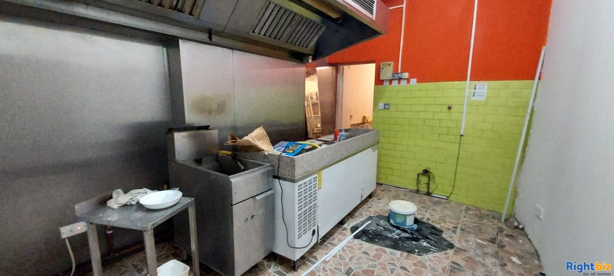 One A3 Licence user (Burgar,Pizza,Kebab,Grills) Restaurant will be Rent