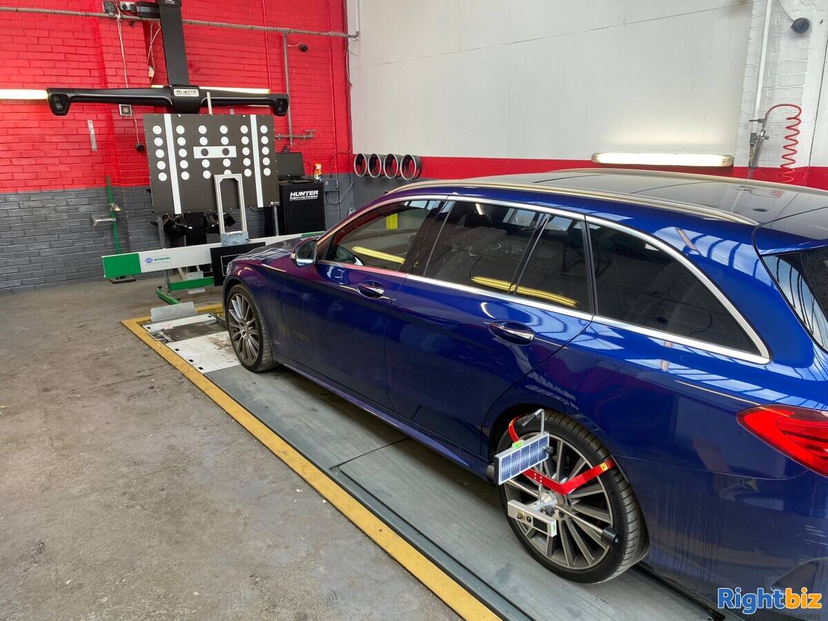 Car Alignment and ADAS Calibration Photo 11