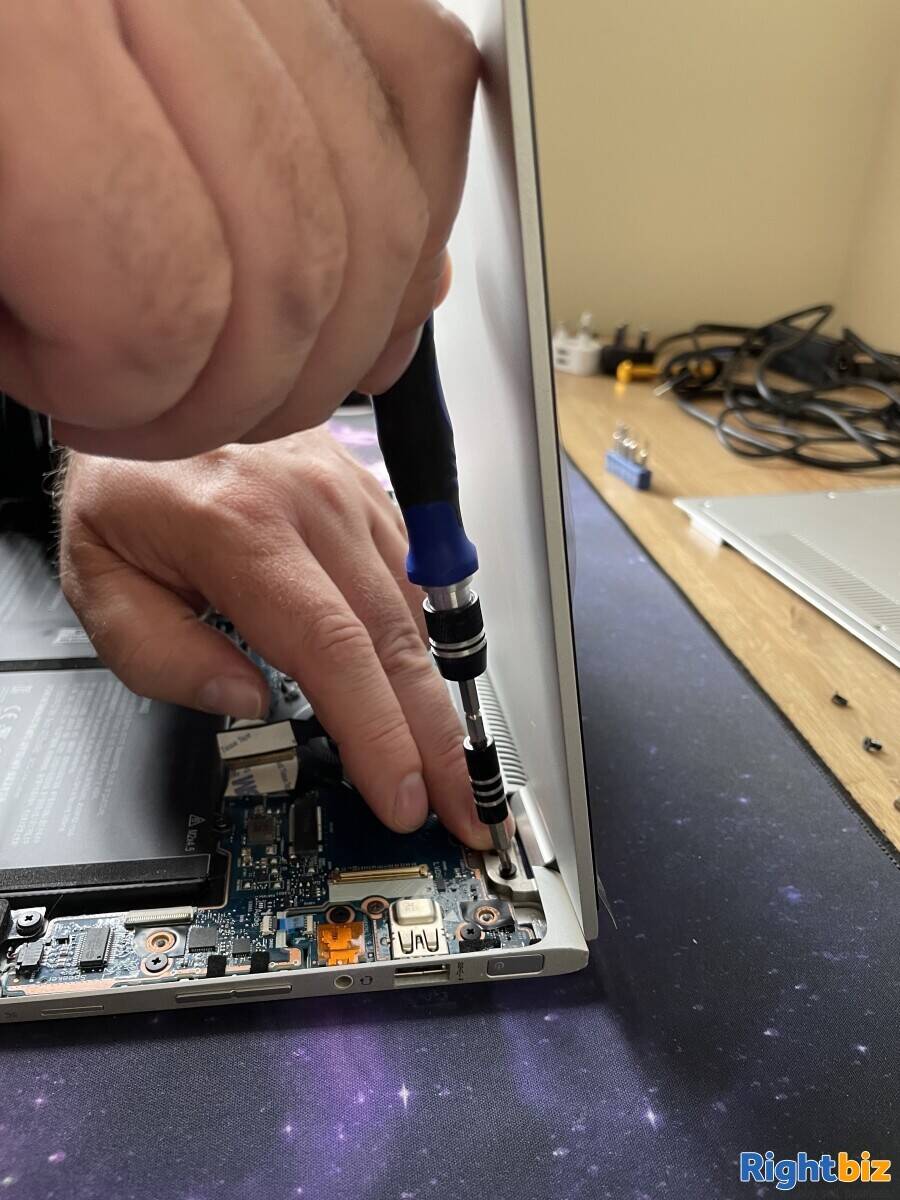 For Sale Is a Successful Computer Repair Business Covering Surrey and Hampshire Photo 11