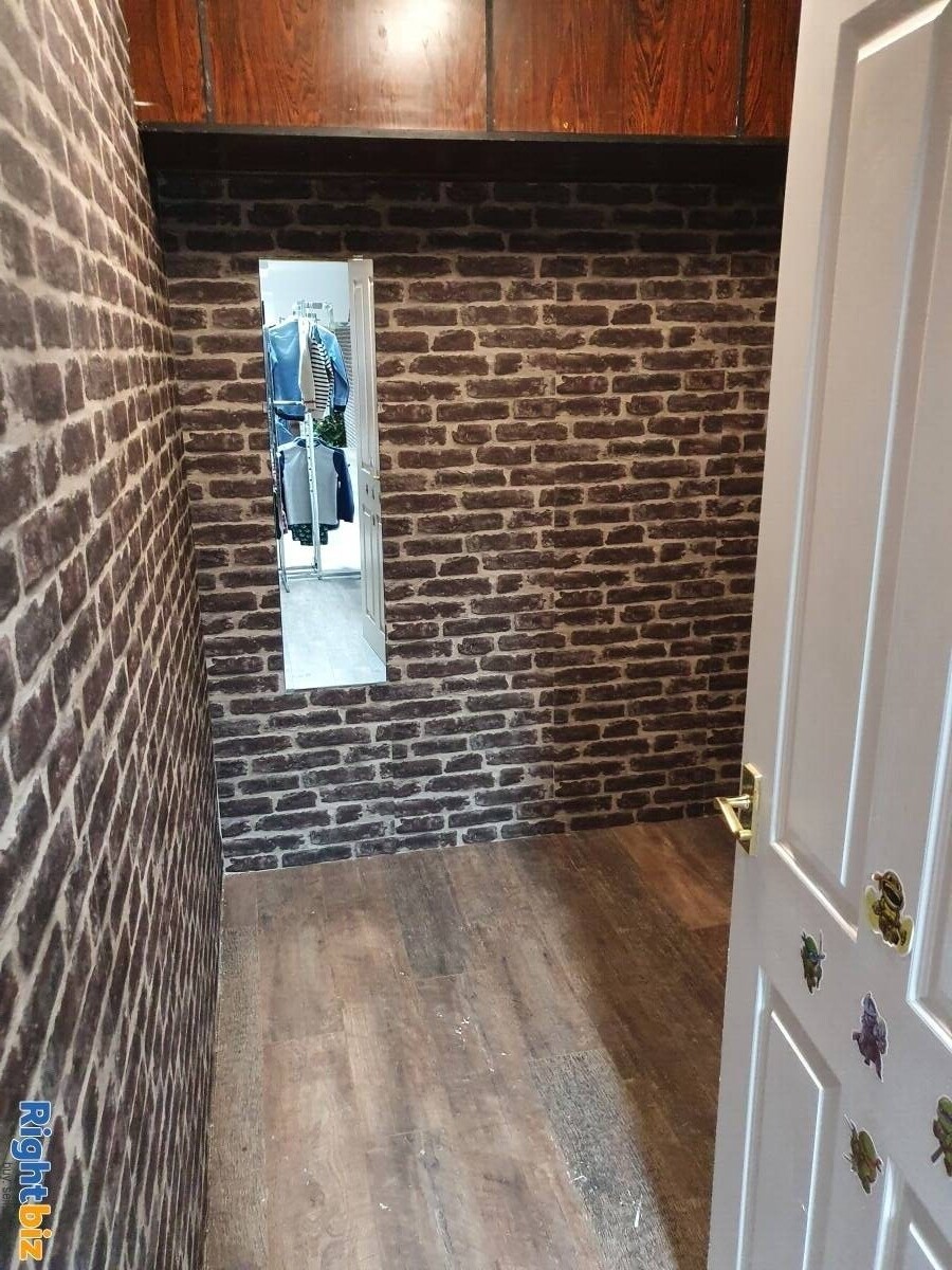 LEASEHOLD BARBERSHOP/LAUNDRY FOR SALE Photo 10