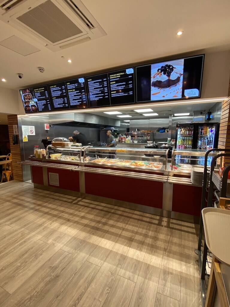 Very good location restaurant for sale in Burnt Oak (Edgware) North London area Photo 11