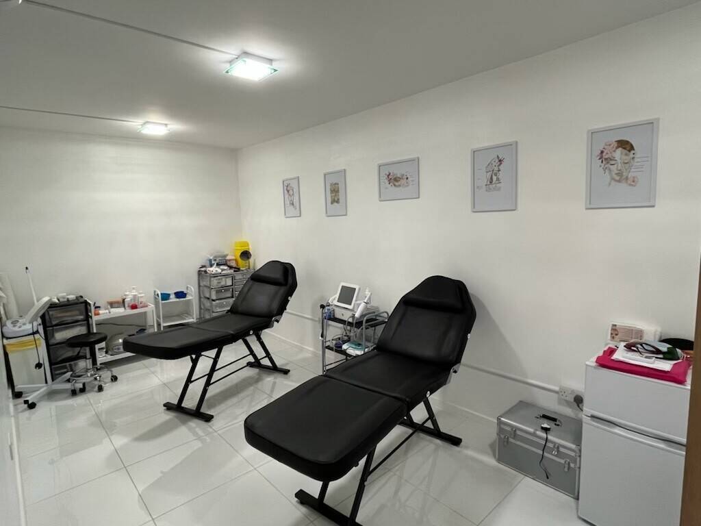 Combined Aesthetic, Beauty & Tanning Salon forsale Photo 11