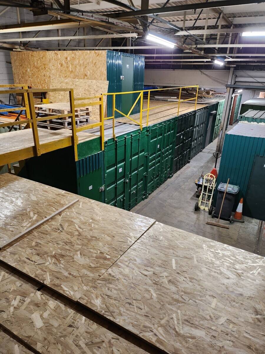 2 Leasehold Factory Units and yard on a 10 yr lease
