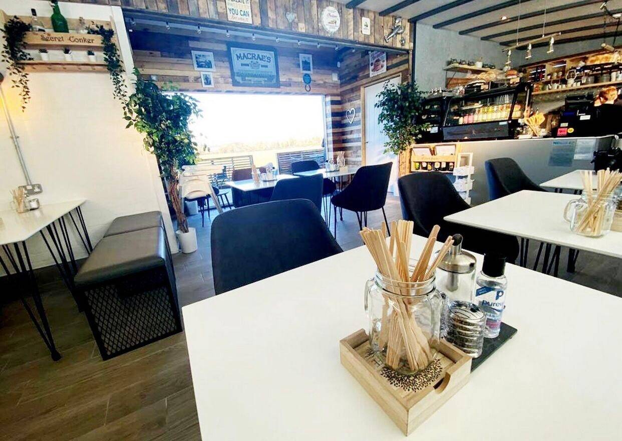 Low Rent. Loyal customer base. Cafe, Coffee Shop, Bistro & Restaurant, Nottingham, 'For Sale'. Photo 11