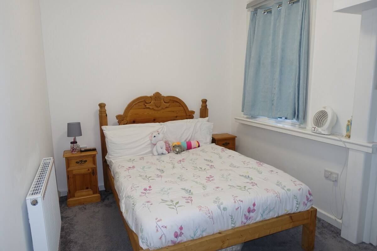 Very Long Leasehold (virtual freehold)  GUEST HOUSE for sale WEYMOUTH Photo 11