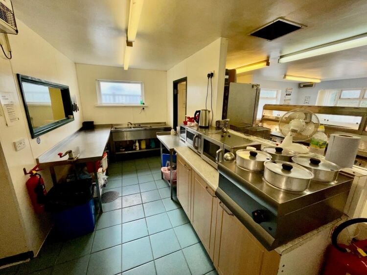 Freehold Fish & Chip Restaurant & Takeaway Located In Roche