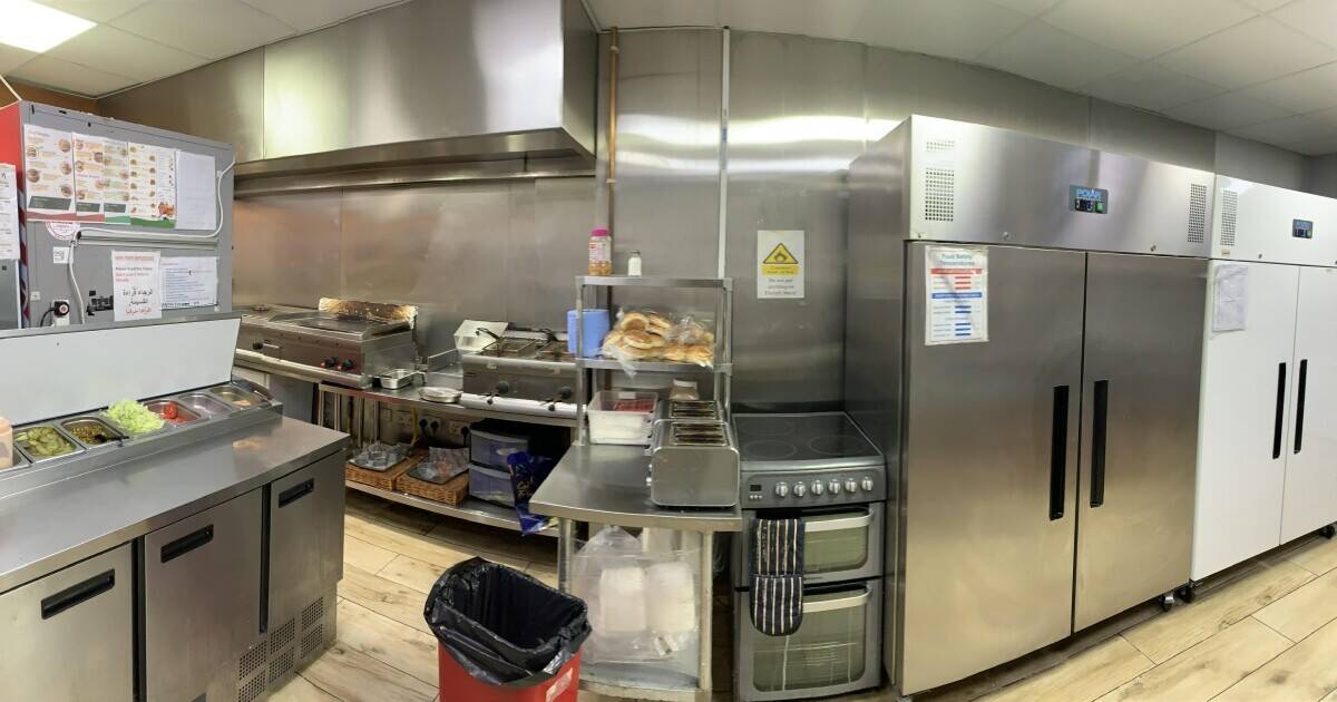 Burger House Takeaway and Restaurant in West Ealing West London Photo 11