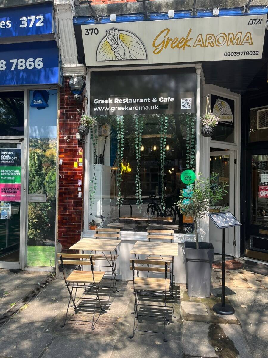 Greek Restaurant for sale in East Sheen Photo 11