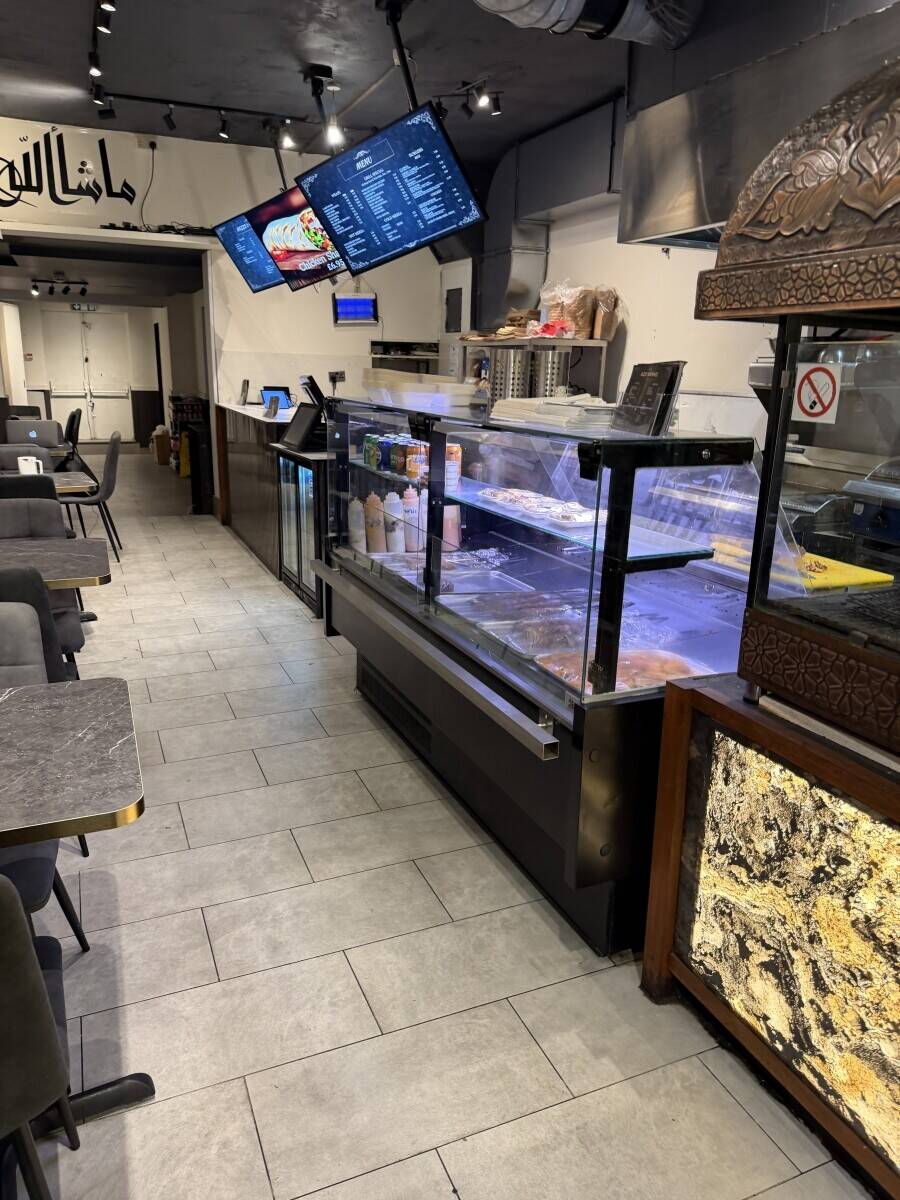 Busy Restaurant With Spacious  Basement for sale in a great location Photo 11