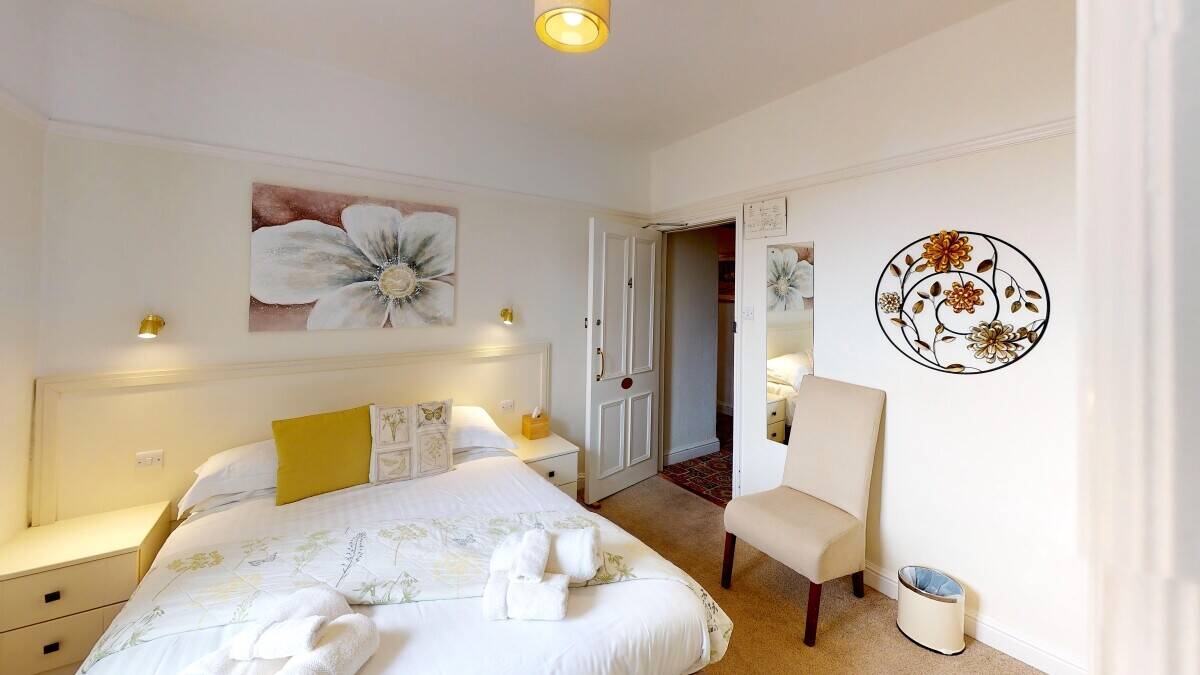 CUMBRIA - 17TH  INN LOCATED IN THE EDEN VALLEY