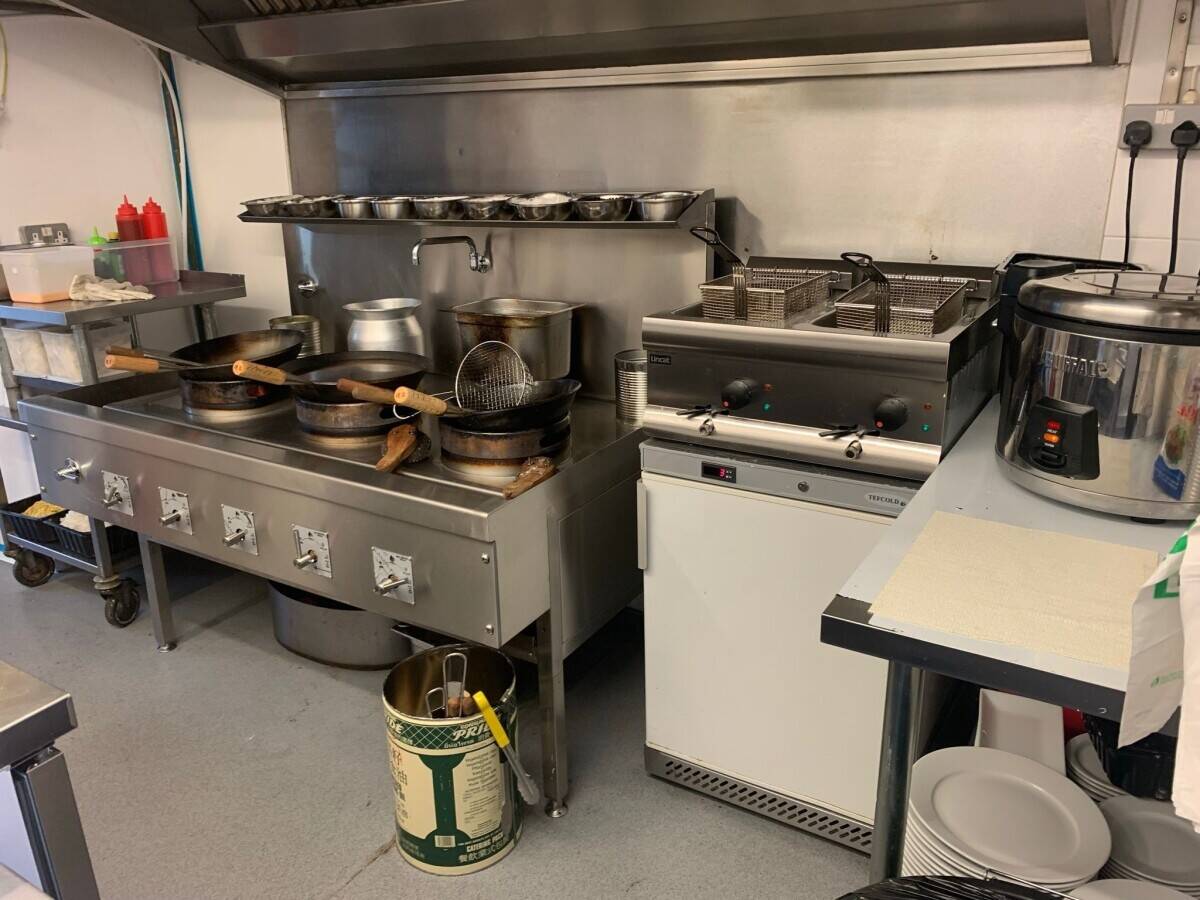 Thai, Chinese Asian restaurant For Sale