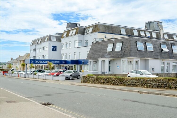 Substantial North Cornwall Resort Hotel For Sale in Newquay