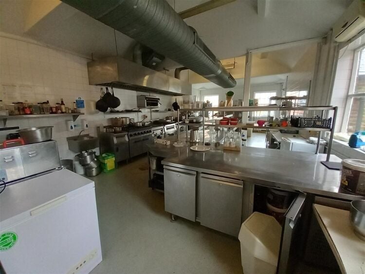 Licenced Trade, Pubs & Clubs For Sale in Derby