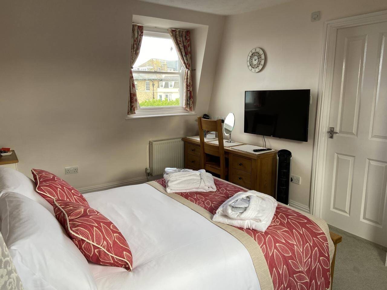 Outstanding High Quality Sea View Guest House Weymouth Photo 11