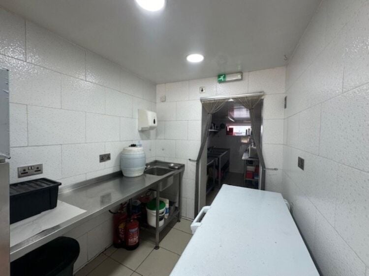 Leasehold Fish & Chip Takeaway Located In Pelsall, Walsall