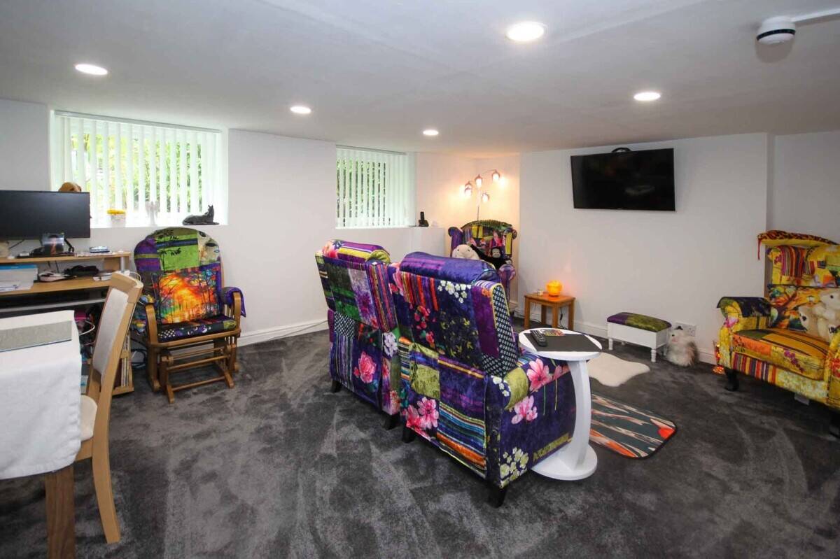 A Beautifully Presented 7 en-suite Guest House Photo 11