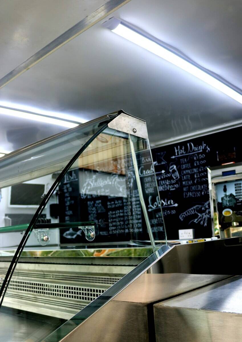 Seafood stall van for sale in Burnham on Crouch  Photo 12