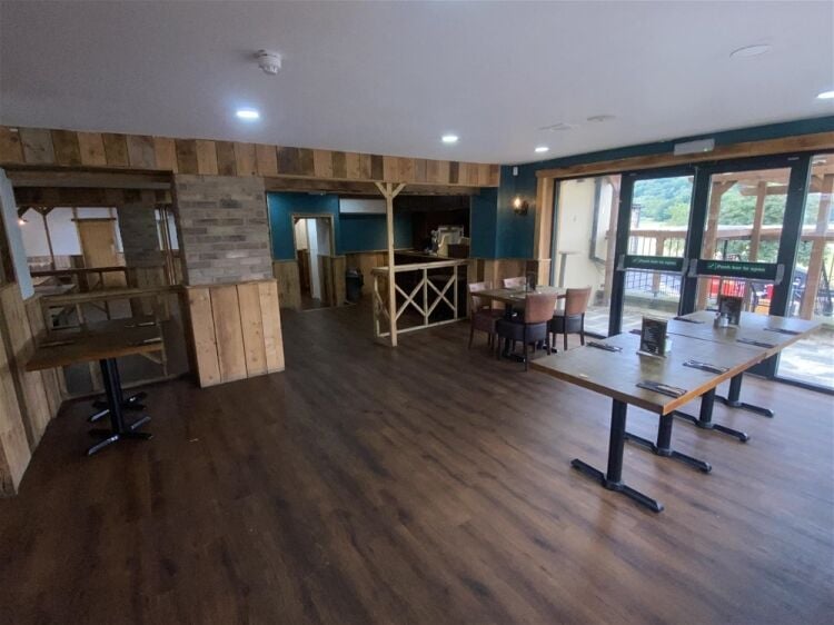 Restaurants For Sale in Huddersfield Photo 11