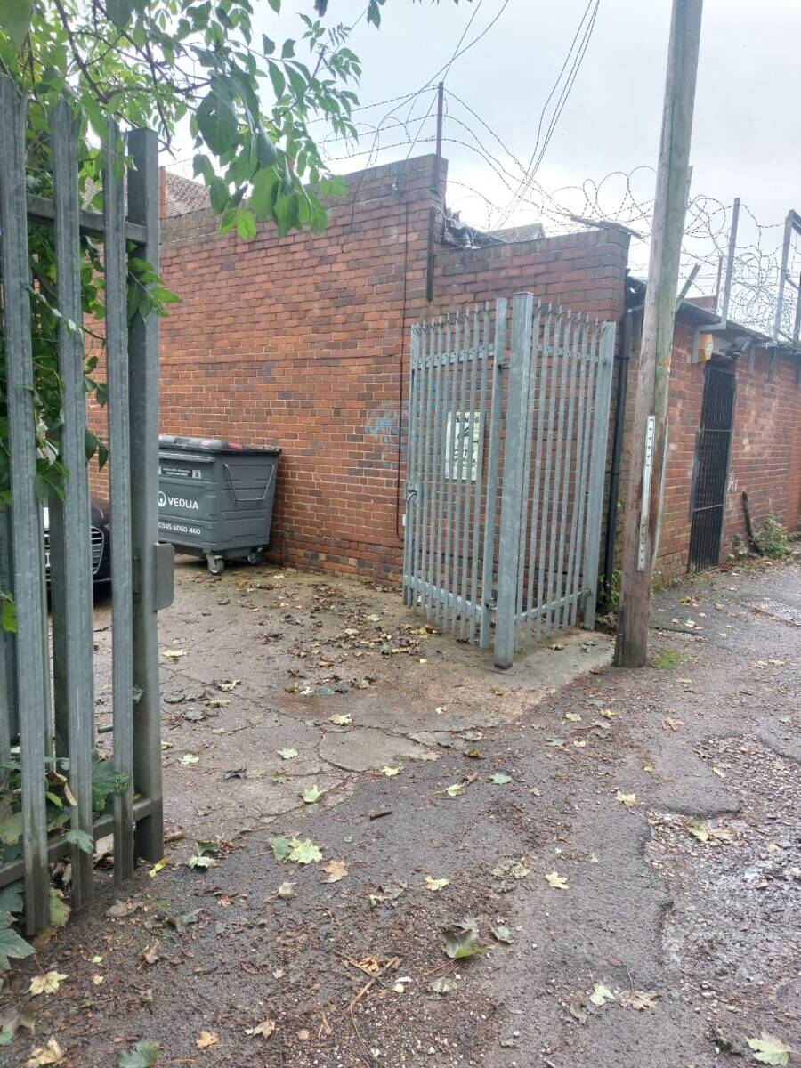 Takeaway Business for &pound;20,000 In The Royal Town of Sutton Coldfield Photo 11