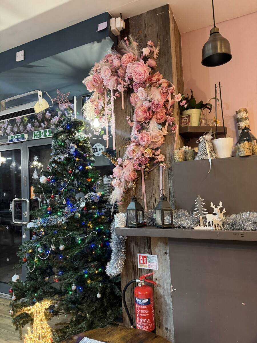 Cafe and Bar in Brighton
