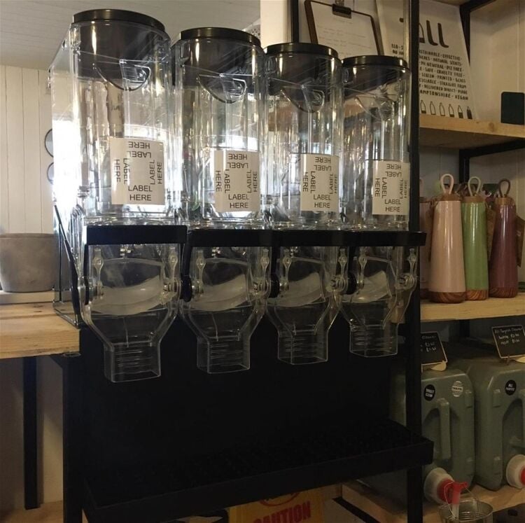 FAMILY-RUN FARM AND GIFT SHOP