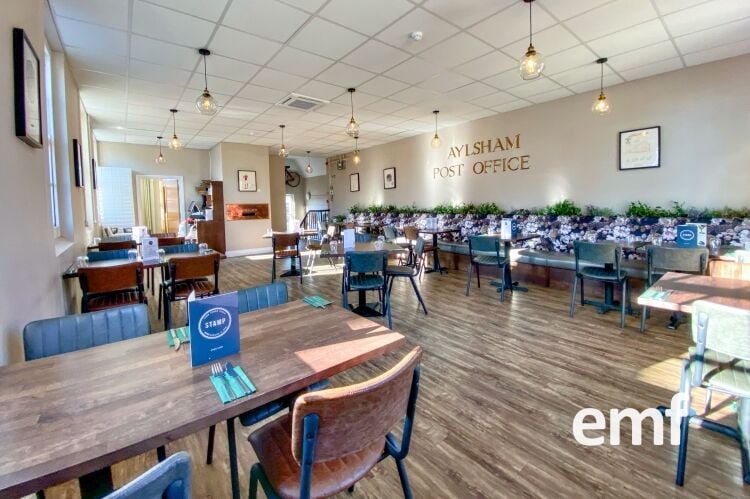 Pizza Restaurant, Bar & Takeaway
