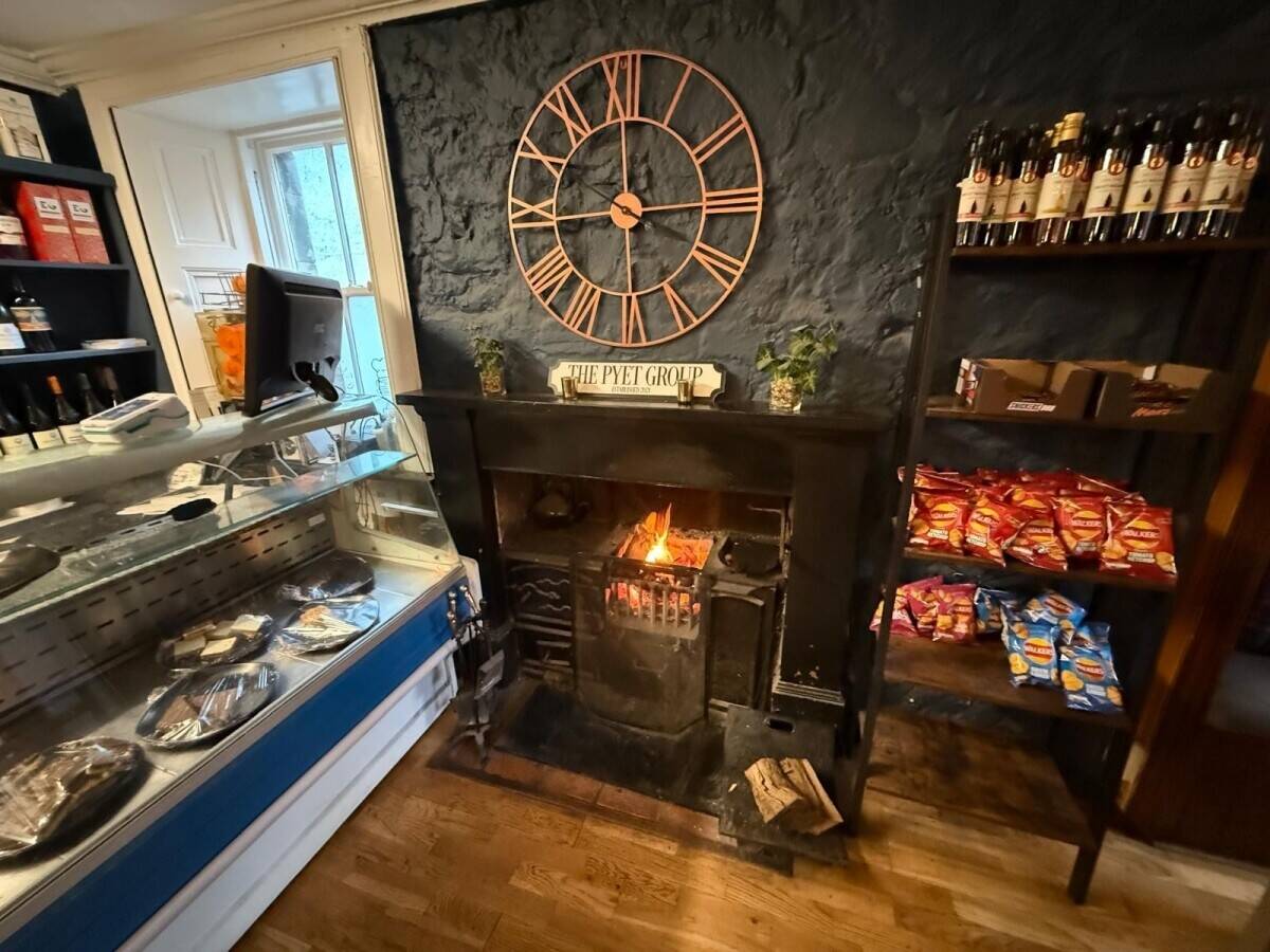 A Neatly Presented Restaurant Opportunity close to Edinburgh in affluent Borders town (ref 1720) Photo 11