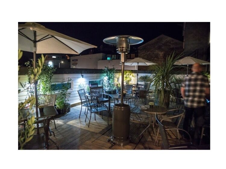 Sip, Dine & Celebrate - Thriving Wine Bar & Restaurant in Kendal!