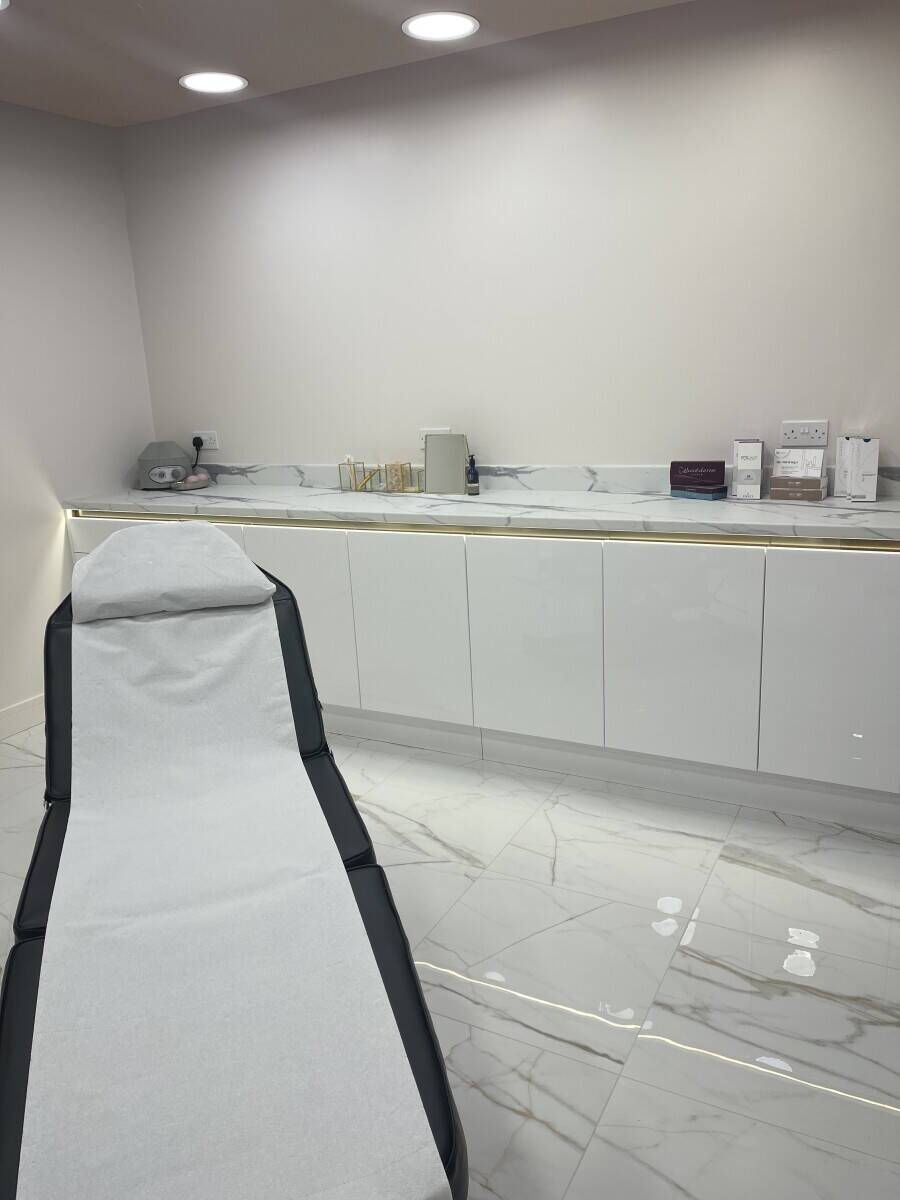Luxury Beauty Salon for Sale near Cardiff City Centre