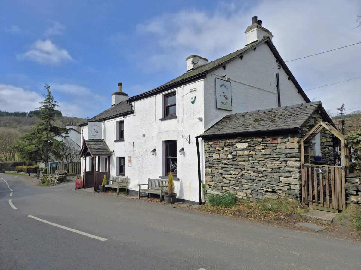 LAKE DISTRICT NATIONAL PARK – QUAINT VILLAGE PUB IN THE HEART OF GRIZEDALE FOREST Photo 11