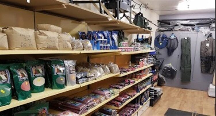 PET SUPPLIES & ACCESORIES busy trading locality YORK Photo 11