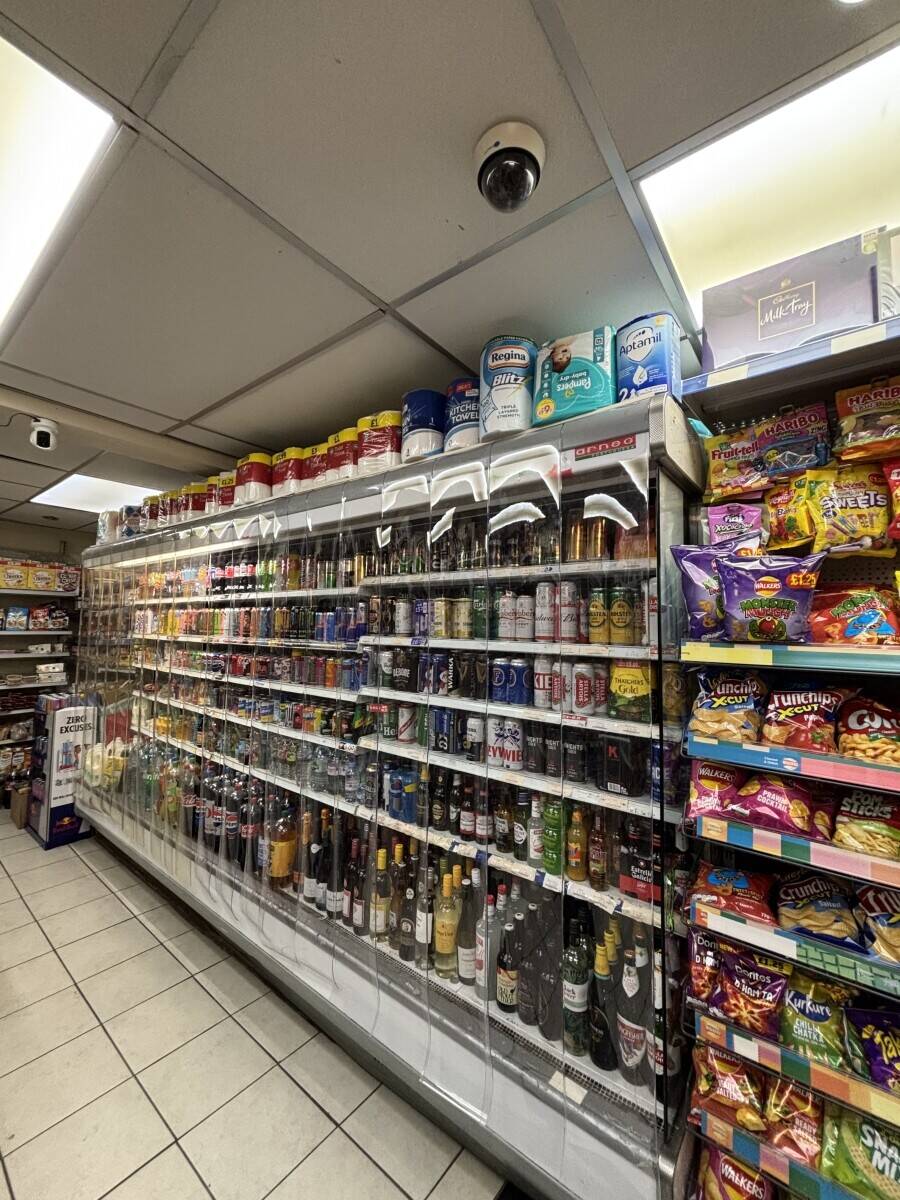 Last 15 year of the off-licence shop
