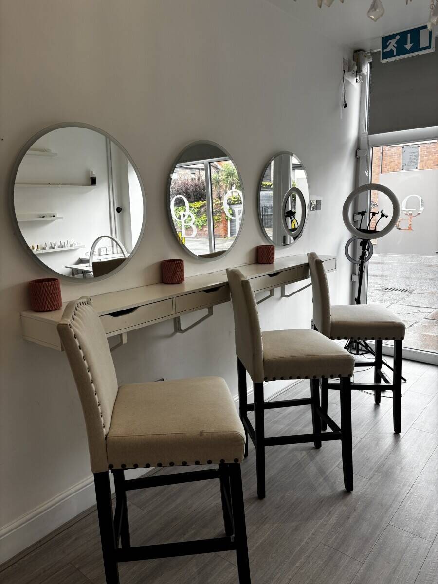 Oxford Blonde Hairdressers, Liverpool Photo 11
