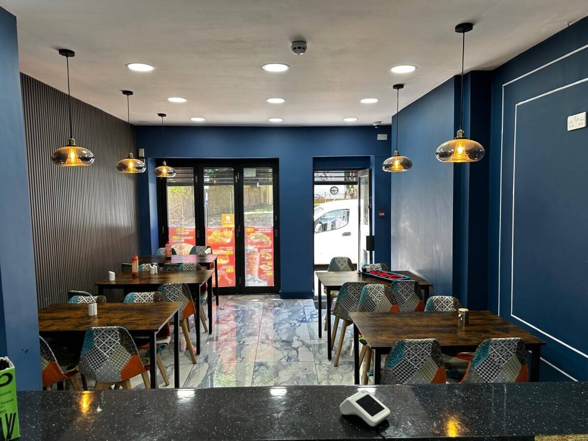Modern Equipped Takeaway Shop on Edgware Road For Sale Photo 11
