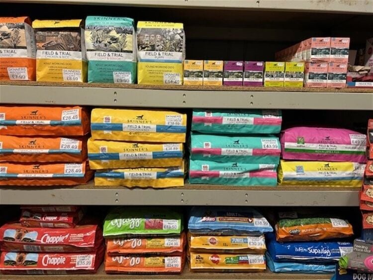 POPULAR WHOELSALER AND RETAILER Photo 11