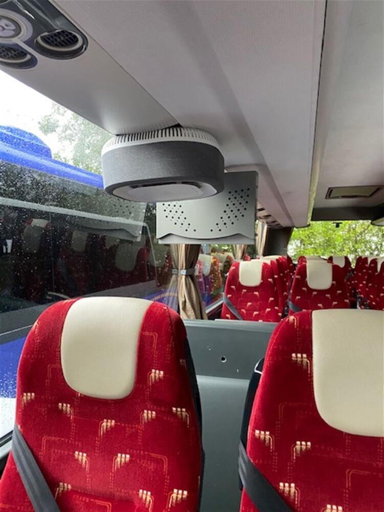 RELOCATABLE - COACH MULTIMEDIA SYSTEMS COMPANY
