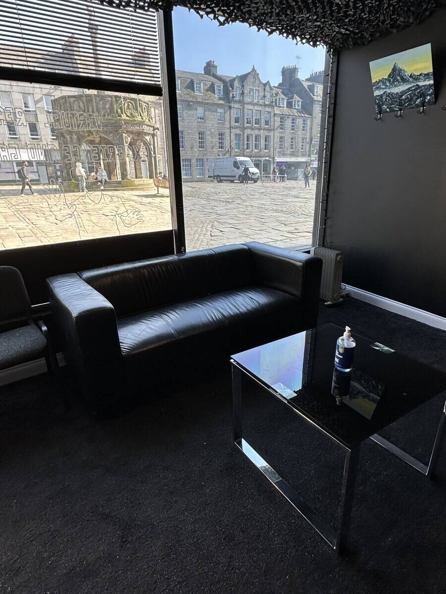 VR Gaming Venue For Sale in Aberdeen &ndash; 5★ Reviews, Fully Equipped