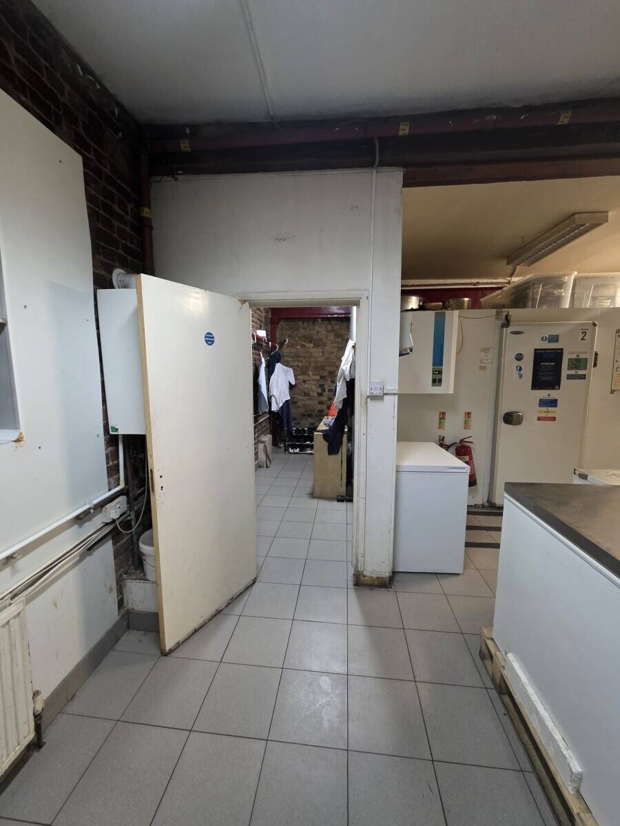 Very Profitable Running Business: Central London Ghost Kitchen Hub for Sale  &ndash; HUGE POTENTIAL Photo 11