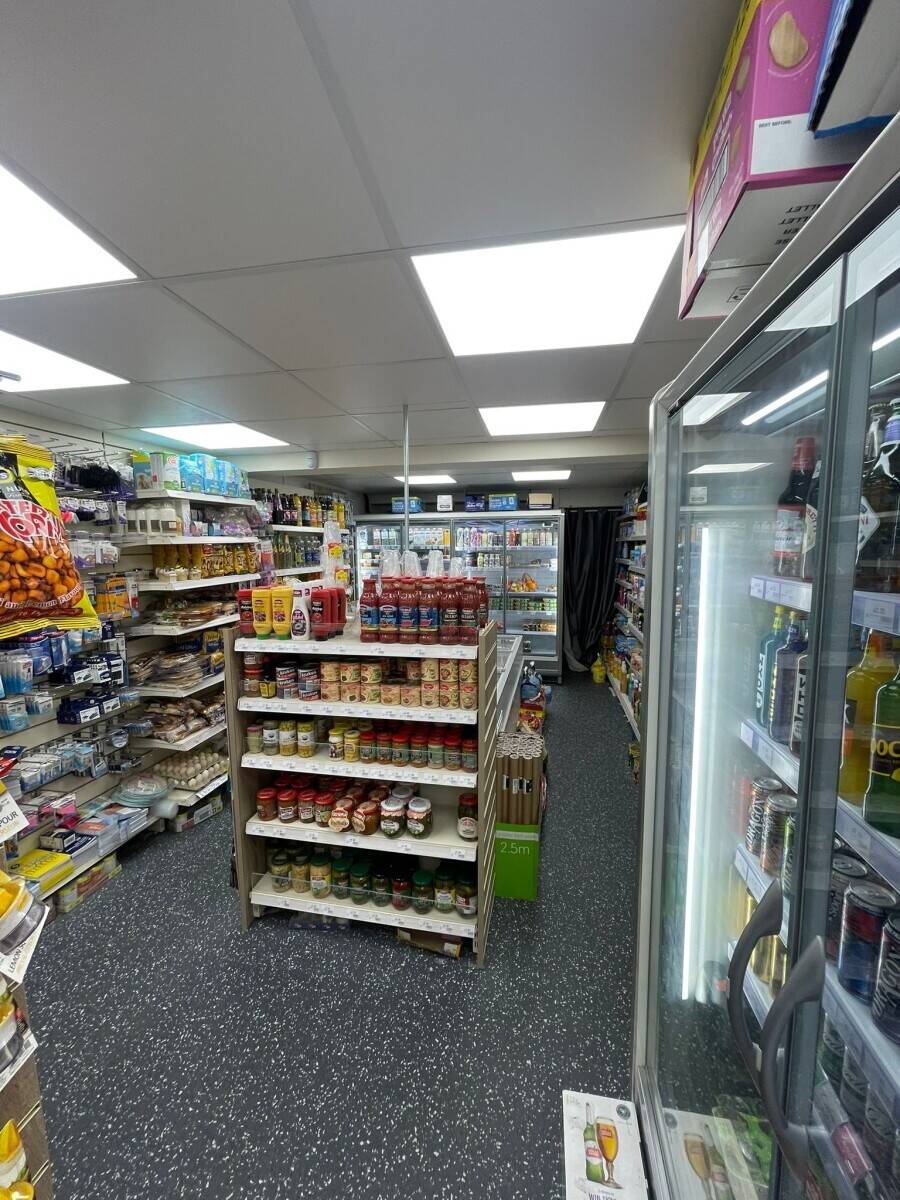 Convenience Stores  for Sale in Great Yarmouth  & 3BhK House