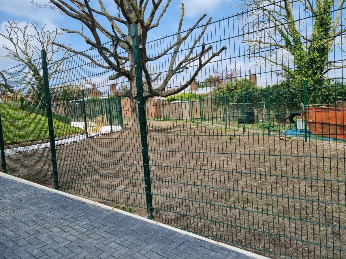 Commercial Earth Sheltered Eco Property & Land with D1 planning permission