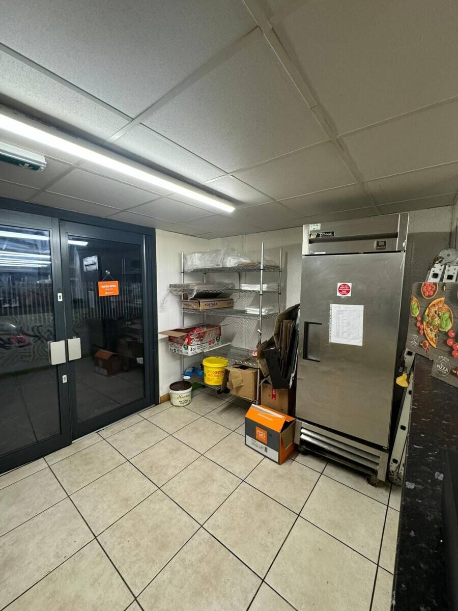 Pizza and kebabs take away in Blaydon for sale Photo 11