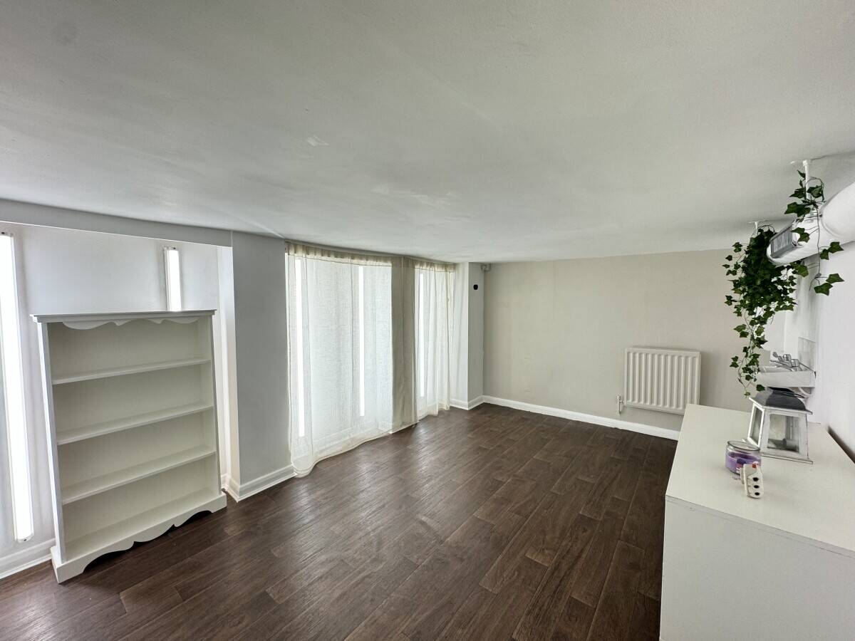 Hairdressing Salon for sale South Manchester Reputable and profiting Photo 11