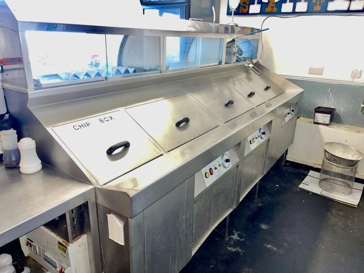 Freehold Fish & Chip Restaurant & Takeaway Located In Sennen Cove, Cornwall Photo 11