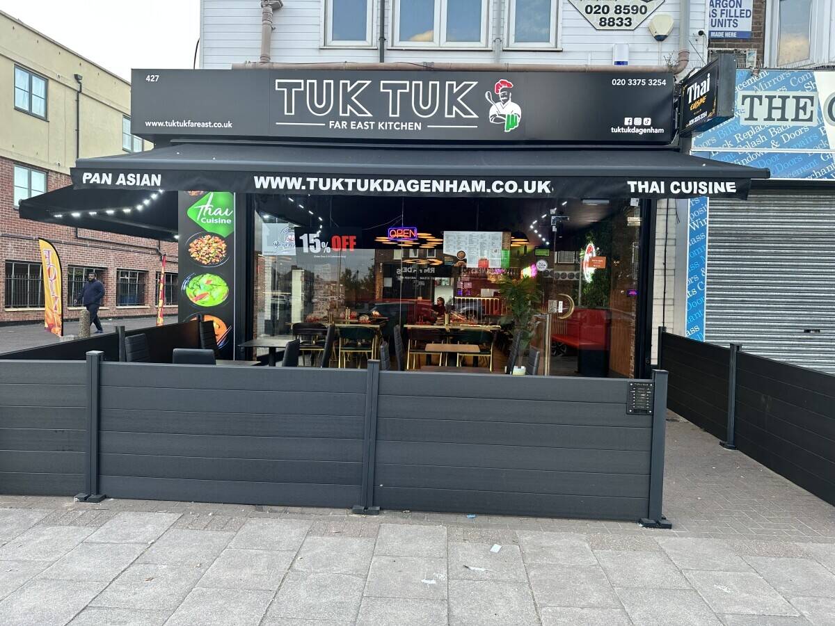 Fully Equipped Thai Restaurant & Takeaway – Excellent Business Opportunity in Dagenham, RM8