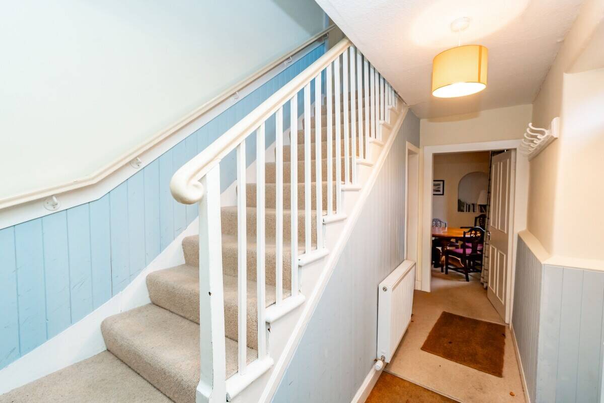 Outstanding Riverside Pub and Self Catering Cottage in the Heart of Malt Whisky Country (ref 1777)