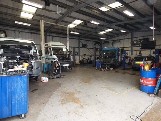 Peugeot and Citroen Repair Centre With MOT For Sale Greater Manchester