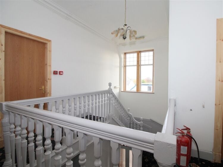 Duchally House Photo 11